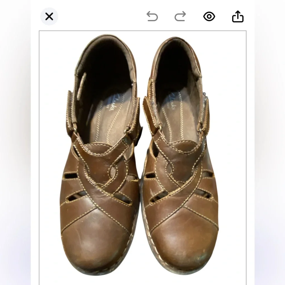 Clarks Bendables‎ Nikki Regetta Womens size 10M. Brown Adj. Strap Loafers